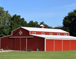 Nelson's Family Farm And Venues is a  World Class Wedding Venues Gold Member