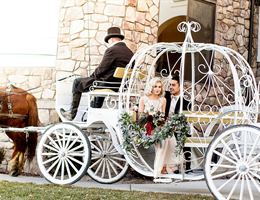 Stone Gate Weddings And Events is a  World Class Wedding Venues Gold Member