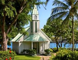 Sheraton Kona Resort and Spa at Keauhou Bay is a  World Class Wedding Venues Gold Member