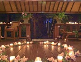 Mahinui Na Lani is a  World Class Wedding Venues Gold Member