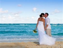 Bimini Bay Resort is a  World Class Wedding Venues Gold Member