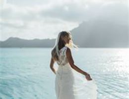 St. Regis Bora Bora Resort is a  World Class Wedding Venues Gold Member