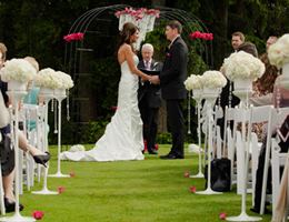 Canterwood Golf And Country Club is a  World Class Wedding Venues Gold Member