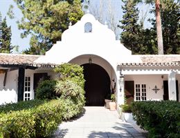 El Cortijo de los Caballos is a  World Class Wedding Venues Gold Member