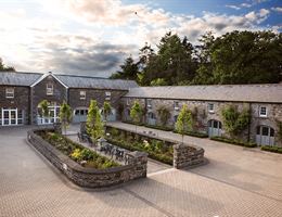 Virginia Park Lodge is a  World Class Wedding Venues Gold Member