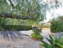 Saddle Peak Lodge is a  World Class Wedding Venues Gold Member