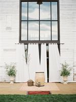 Foster Creek Farm is a  World Class Wedding Venues Gold Member