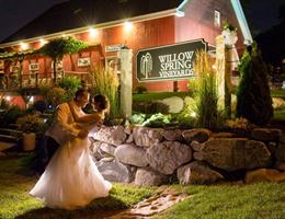 Willow Spring Vineyards is a  World Class Wedding Venues Gold Member