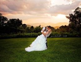 The Cabin Ridge is a  World Class Wedding Venues Gold Member