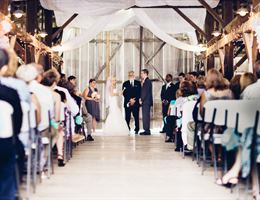 Red Orchard Barn is a  World Class Wedding Venues Gold Member