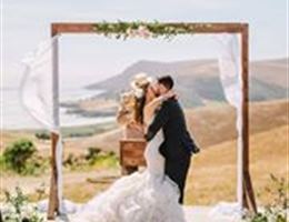 Swallow Creek Ranch is a  World Class Wedding Venues Gold Member