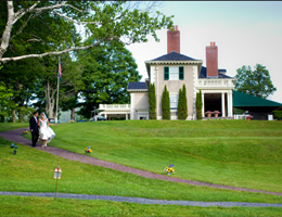 Hildene, The Lincoln Family Home is a  World Class Wedding Venues Gold Member