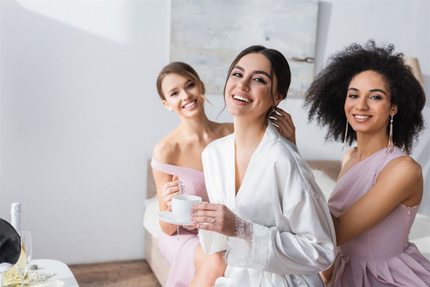 What Are Reasonable Bridesmaid Expectations?